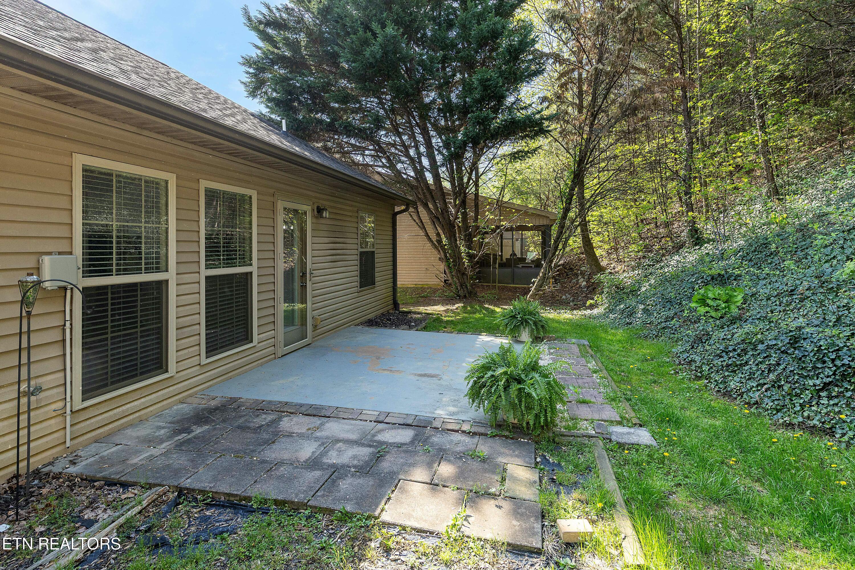 5136 Cates Bend Way Powell, TN 37849 - Photo 23 of 27 tempImageBcheLf