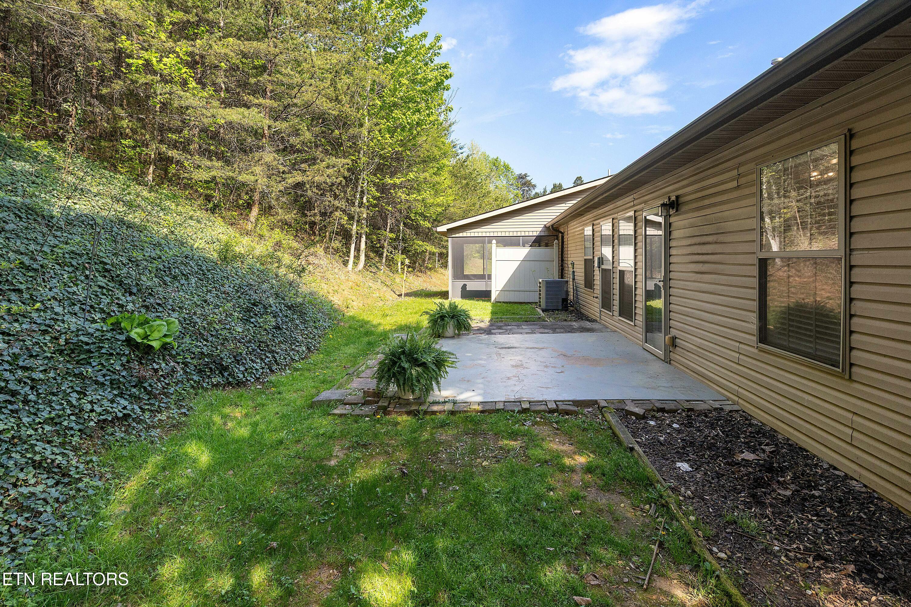 5136 Cates Bend Way Powell, TN 37849 - Photo 24 of 27 tempImagepNC52a