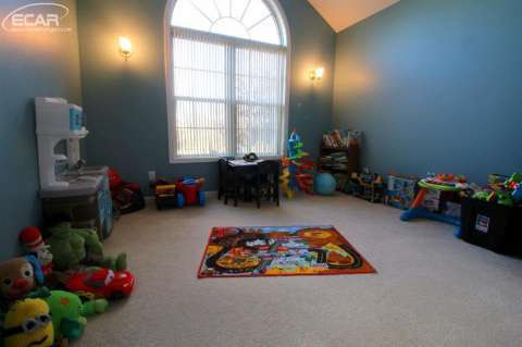 1015 North Gale Road Davison, MI 48423 - Photo 21 of 34 20452469-20.JPG