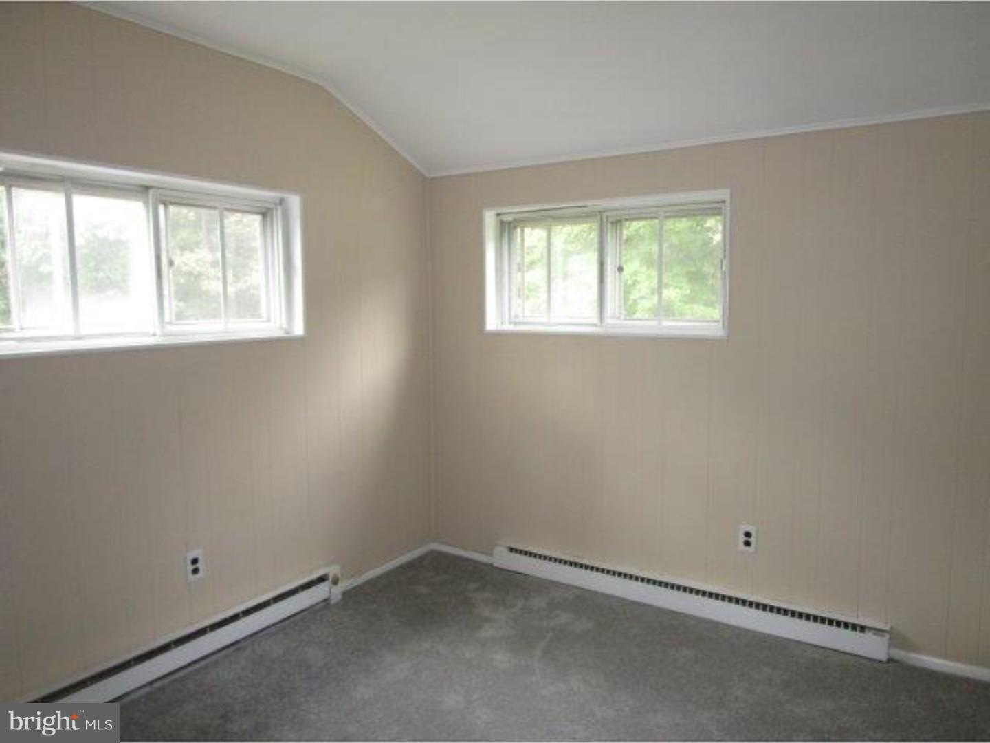 126 Country Club Road Pine Hill, NJ 08021 - Photo 3 of 11