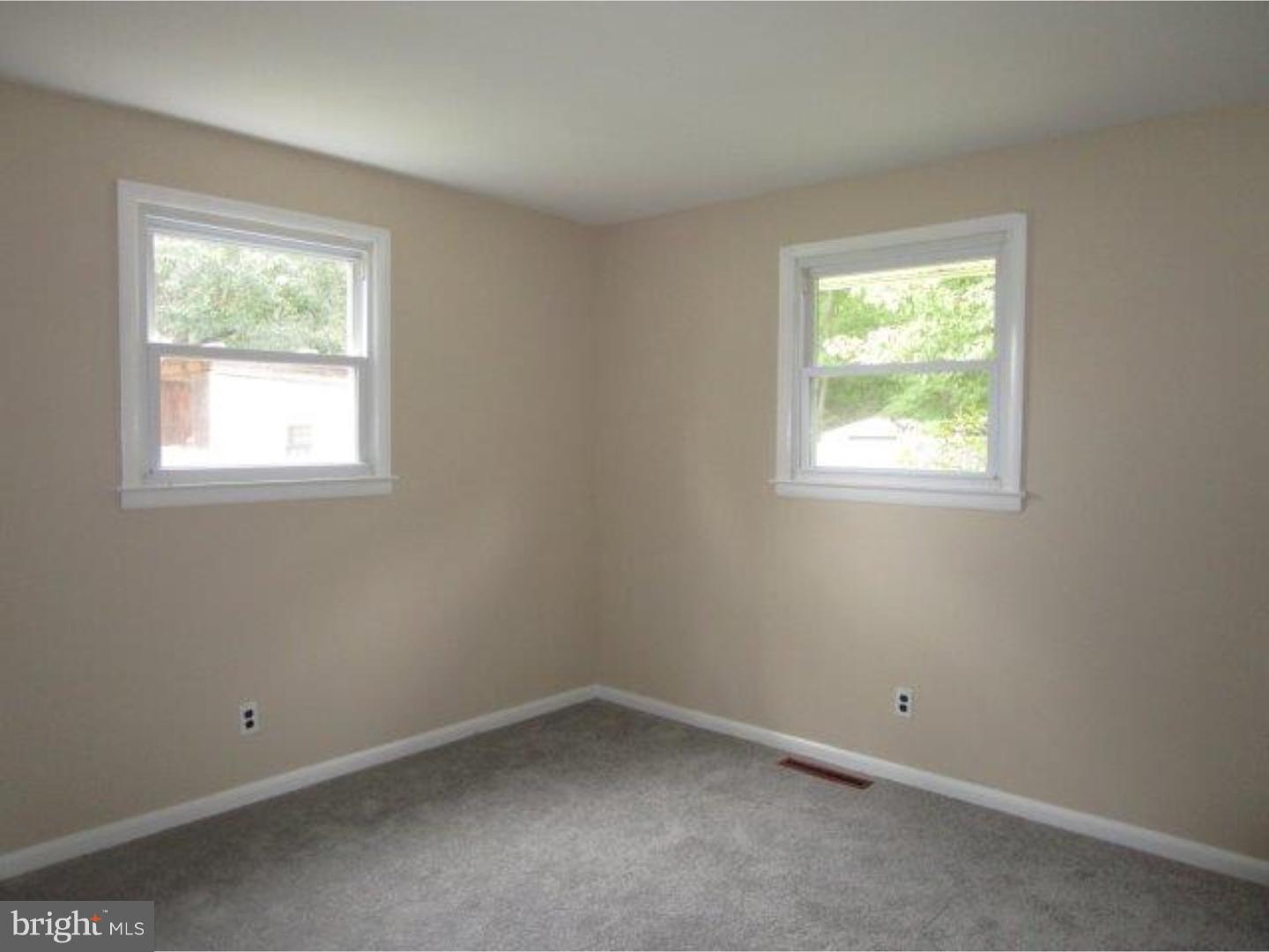 126 Country Club Road Pine Hill, NJ 08021 - Photo 6 of 11
