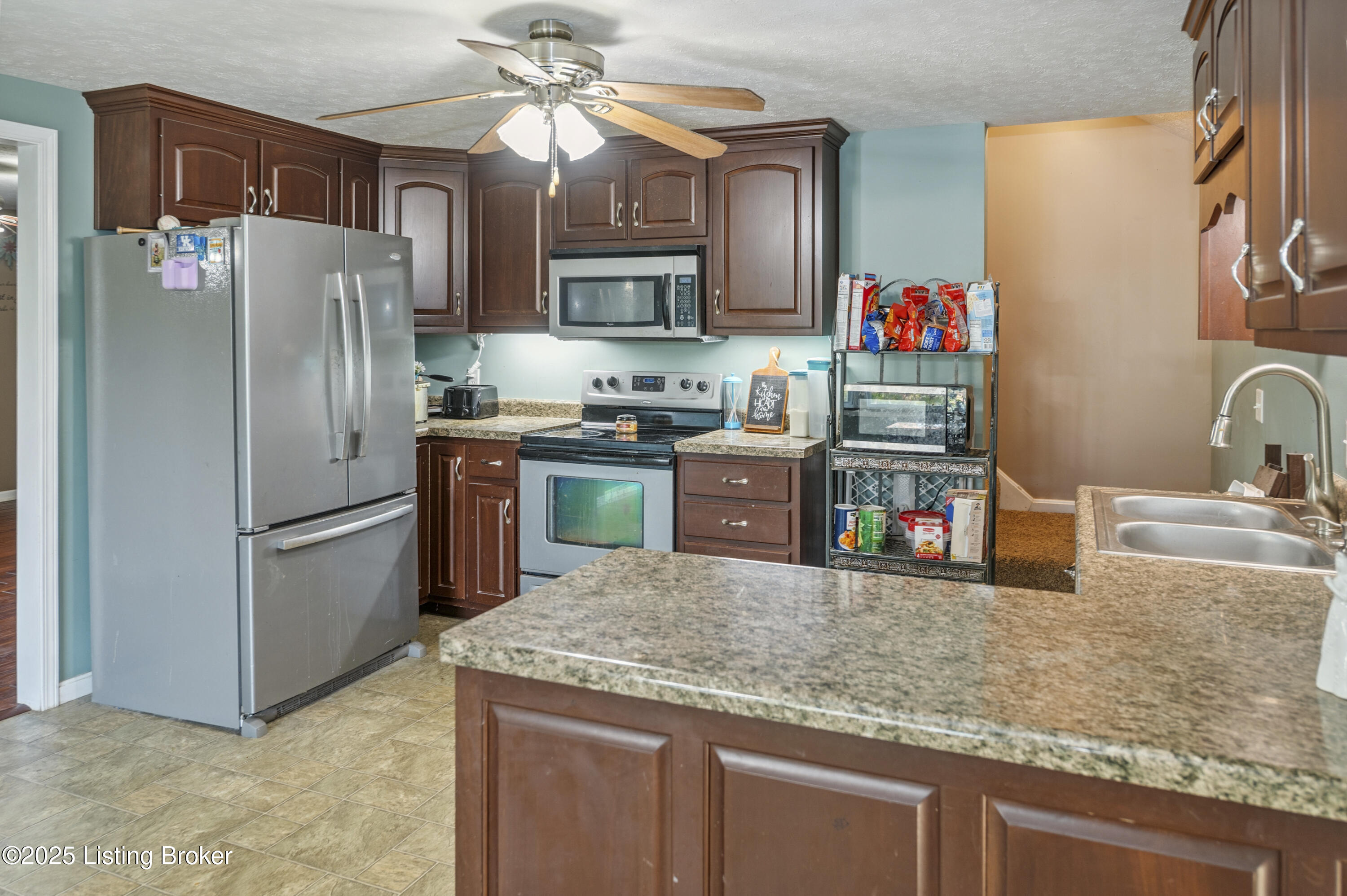 1290 Holt Ridge Road Bloomfield, KY 40008 - Photo 8 of 46 1290HoltRidgeRd-11