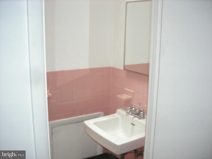 9323 Trout Road Philadelphia, PA 19115 - Photo 9 of 14 Half Bath