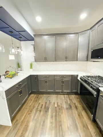 $449,000 | 949 North Lockwood Avenue, Chicago, IL 60651