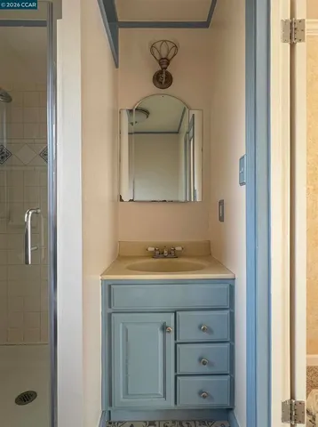 $2,600 | 192-192 Viewmont Avenue, Vallejo, CA 94590