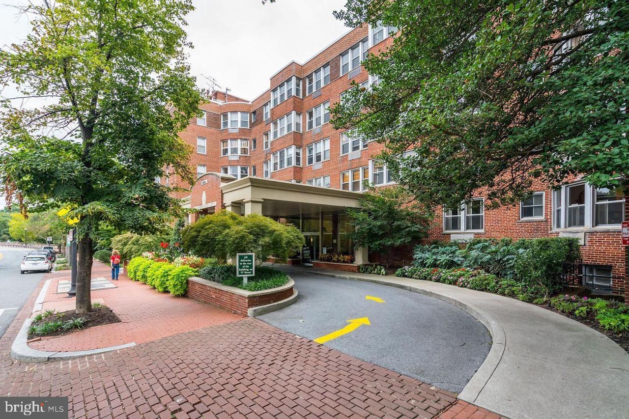 2500 Q Street Northwest, Unit 130 Washington, DC 20007 - Photo 2 of 19