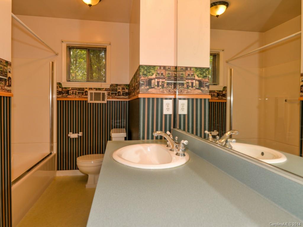6701 Plott Road Charlotte, NC 28215 - Photo 11 of 19 Gallery Image 11