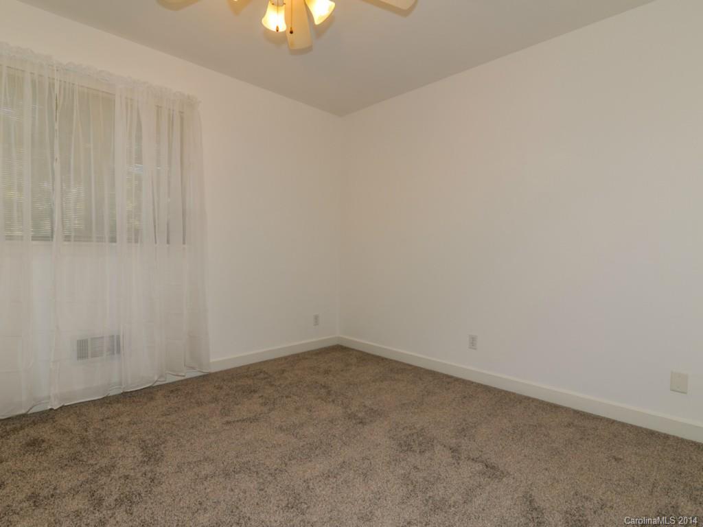 6701 Plott Road Charlotte, NC 28215 - Photo 14 of 19 Gallery Image 14