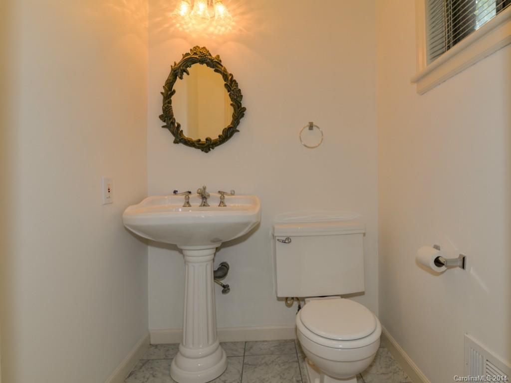 6701 Plott Road Charlotte, NC 28215 - Photo 15 of 19 Gallery Image 15