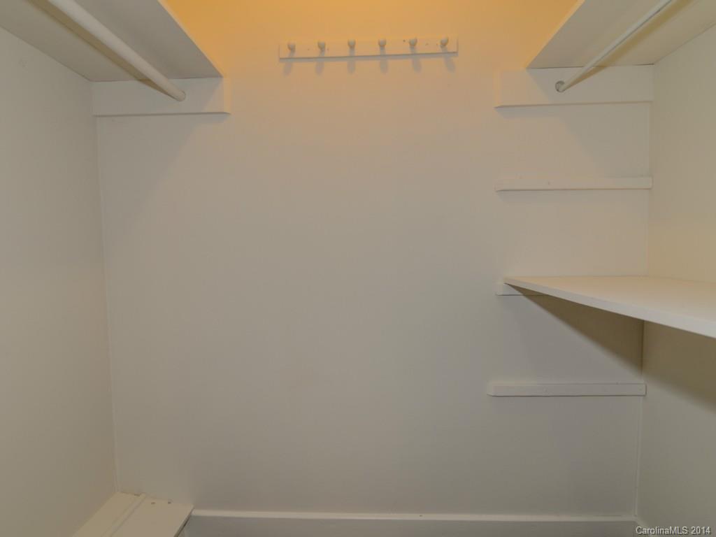 6701 Plott Road Charlotte, NC 28215 - Photo 10 of 19 Gallery Image 10