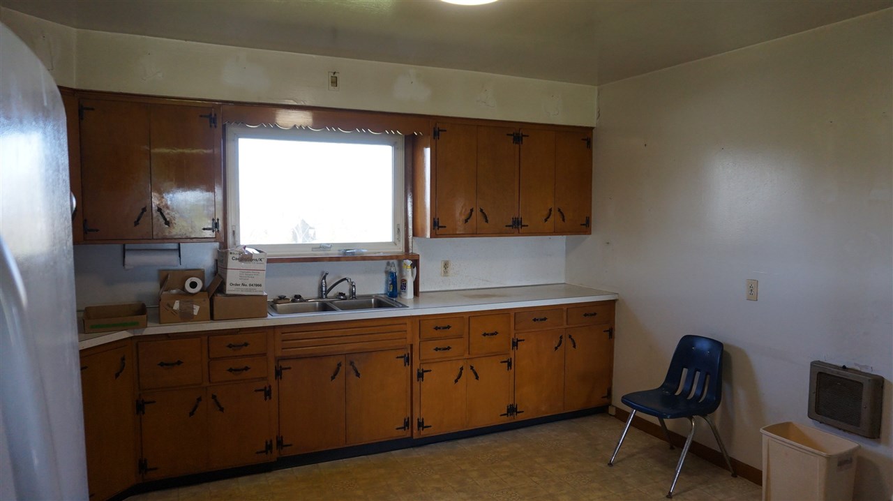 4305 West Walnut Ridge Road Salem, IN 47167 - Photo 7 of 22