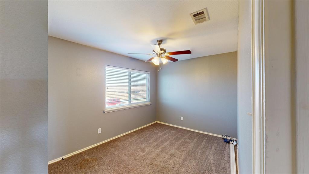 121 Sunset Lane Whitewright, TX 75491 - Photo 19 of 36