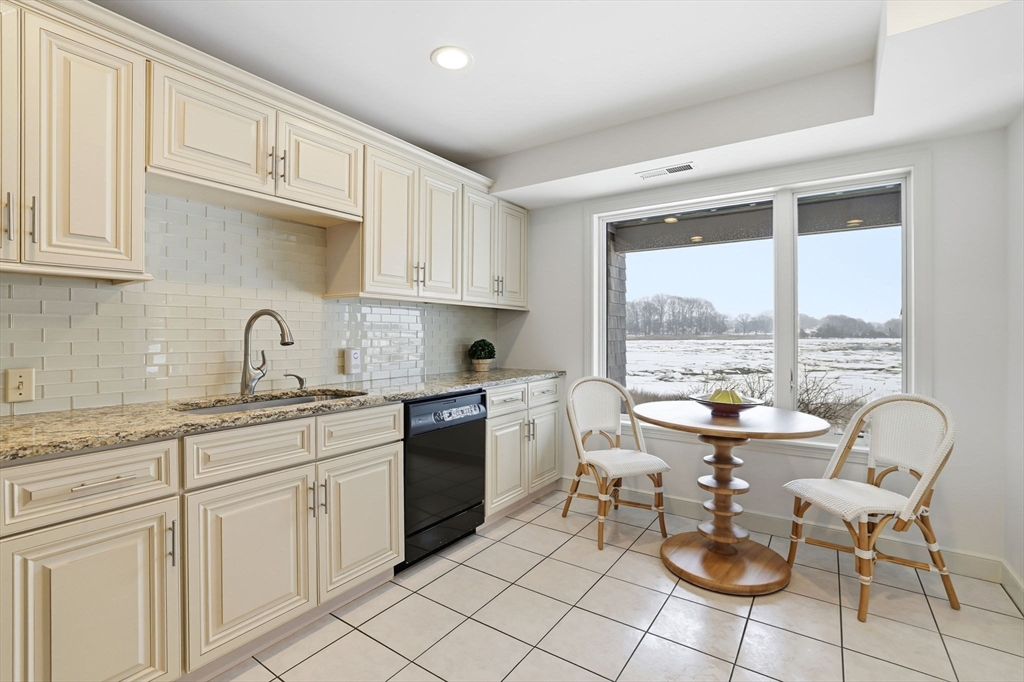 34 Ladds Way, Unit 34 Scituate, MA 02066 - Photo 12 of 32