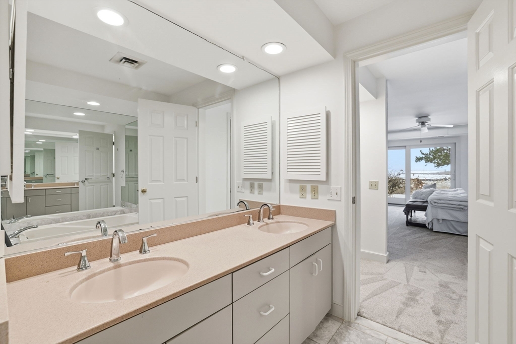 34 Ladds Way, Unit 34 Scituate, MA 02066 - Photo 19 of 32