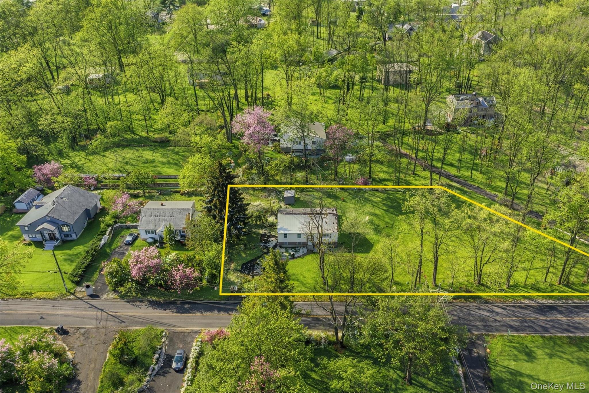153 South Pascack Road Nanuet, NY 10954 - Photo 3 of 27 an aerial view of a residential houses