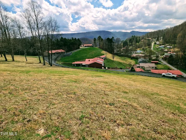 $350,000 | 218 7th Street Northeast, Norton, VA 24273