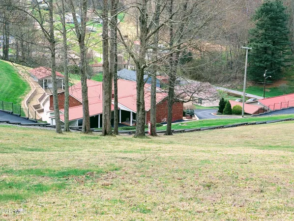$350,000 | 218 7th Street Northeast, Norton, VA 24273