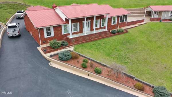 $350,000 | 218 7th Street Northeast, Norton, VA 24273