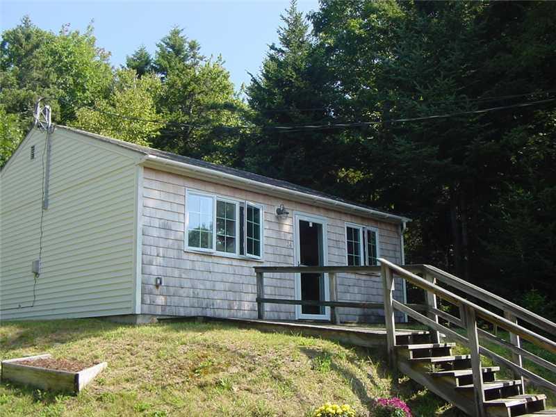 24 Barter Point Road Tenants Harbor, ME 04860 - Photo 14 of 14 Exterior Front. Cottage with room...