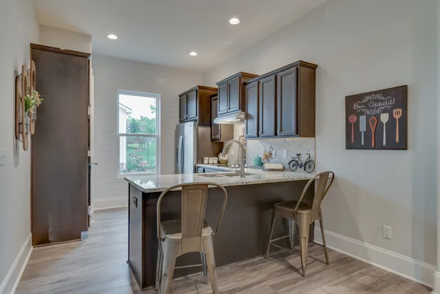 $387,900 | 54 Hunters Lane, Springfield, TN 37172