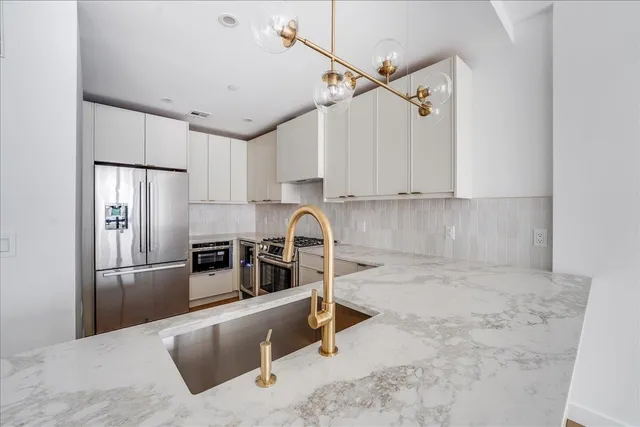 $1,349,000 | 418 Monroe Street, Unit 201, Hoboken, NJ 07030