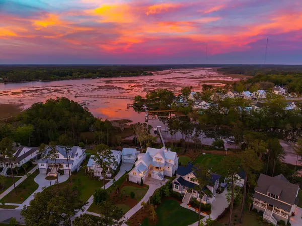 $3,750,000 | 3875 Sawyers Island Drive, Mount Pleasant, SC 29466