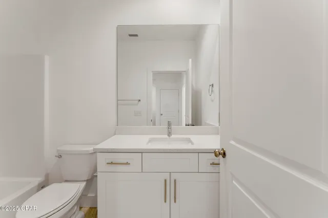 $1,995 | 7043 Patronis Drive, Panama City, FL 32408