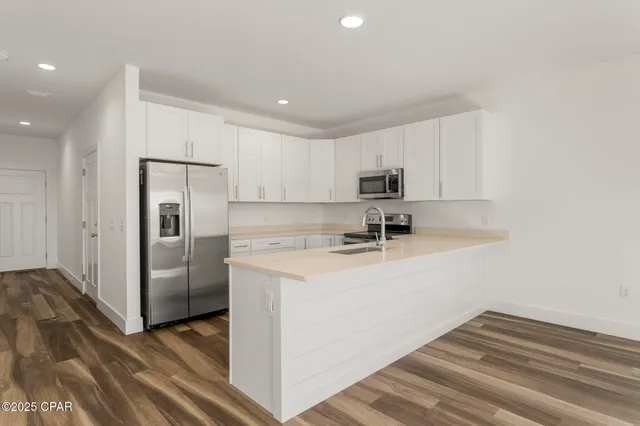 $1,995 | 7043 Patronis Drive, Panama City, FL 32408