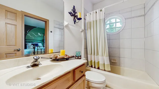 $1,199,999 | 1527 Lexington Circle, Schaumburg, IL 60173