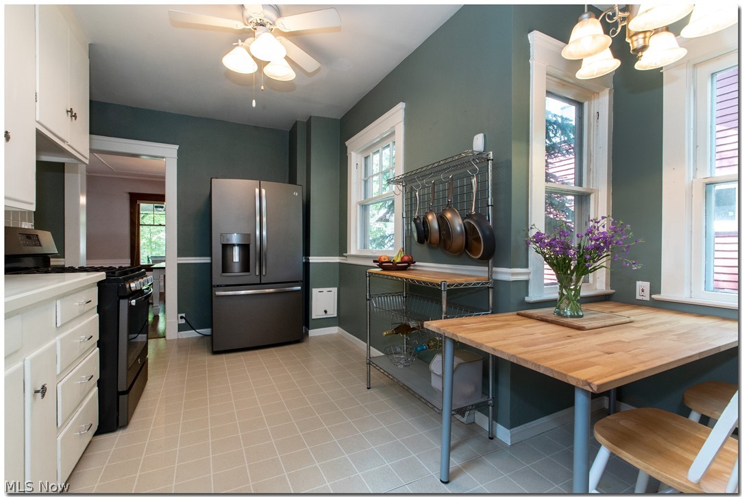 2645 Shaker Road Cleveland Heights, OH 44118 - Photo 14 of 35