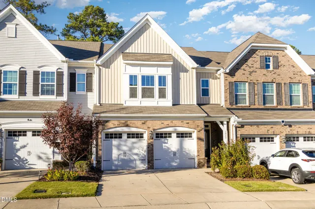 a front view of a residential houses