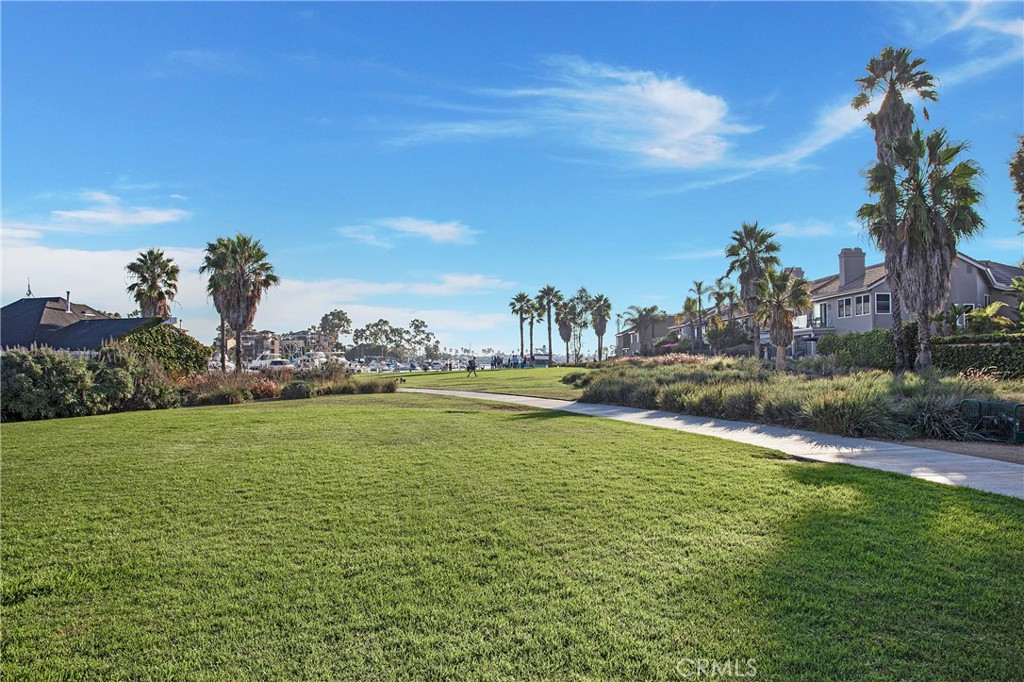 6265 Majorca Circle Long Beach, CA 90803 - Photo 37 of 38