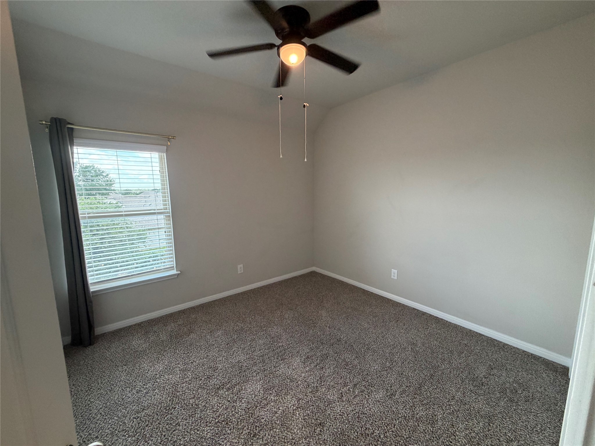 13221 Olivers Way Manchaca, TX 78652 - Photo 17 of 21