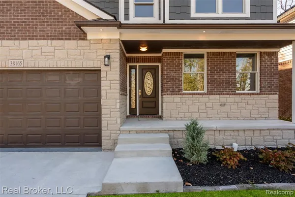 $549,900 | 38165 Cherry Lane, Harrison Township, MI 48045