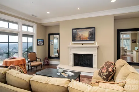 $2,000,000 | 288 Macon Avenue, Unit 301, Asheville, NC 28804