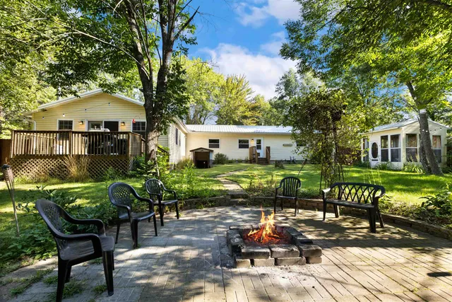 $253,000 | 743 Fiesta Drive, Nekoosa, WI 54457