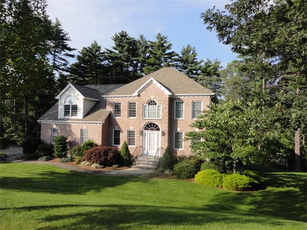 42 Barnstable Road Norfolk, MA 02056 - Photo 1 of 28 Gallery Image 1