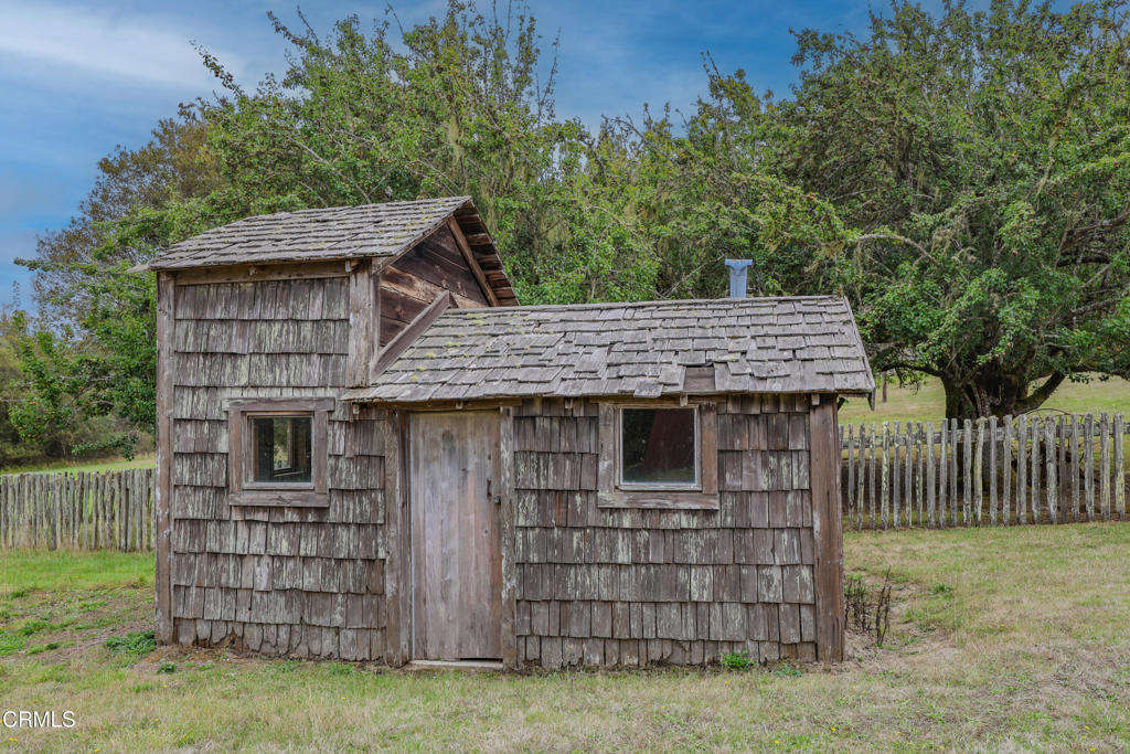 31600 Little Valley Road Fort Bragg, CA 95437 - Photo 70 of 75 BK6A3234 copy