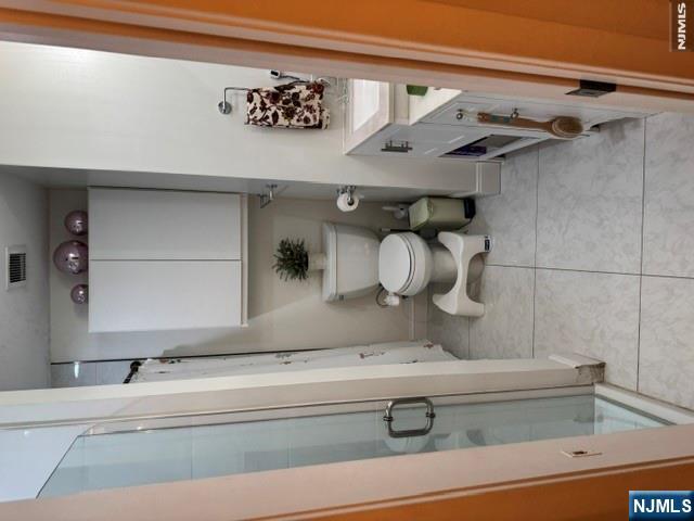 1150 River Road, Unit 2D Edgewater, NJ 07020 - Photo 10 of 14 Gallery Image 10