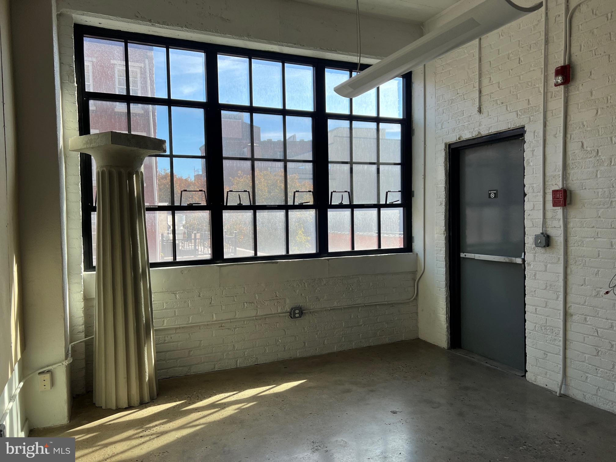 20 North 3rd Street, Unit 302 Philadelphia, PA 19106 - Photo 6 of 17 a view of an empty room