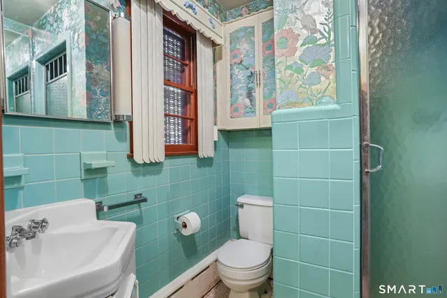 $499,900 | 4487 Madison Avenue, Trumbull, CT 06611