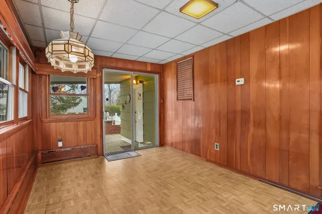 $499,900 | 4487 Madison Avenue, Trumbull, CT 06611