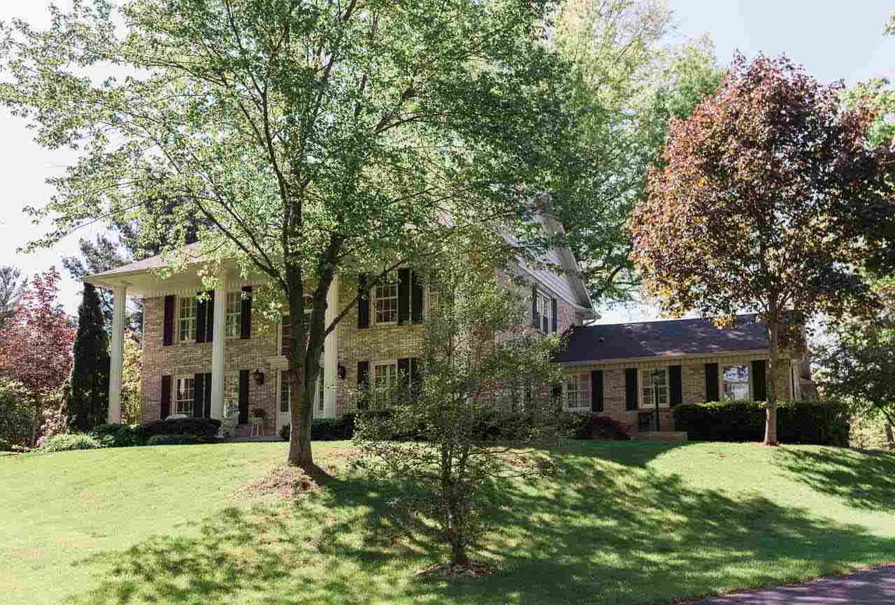4479 West Tanglewood Road Bloomington, IN 47404 - Photo 1 of 36