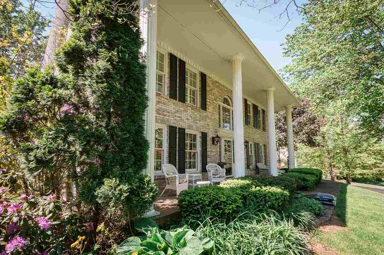 4479 West Tanglewood Road Bloomington, IN 47404 - Photo 2 of 36