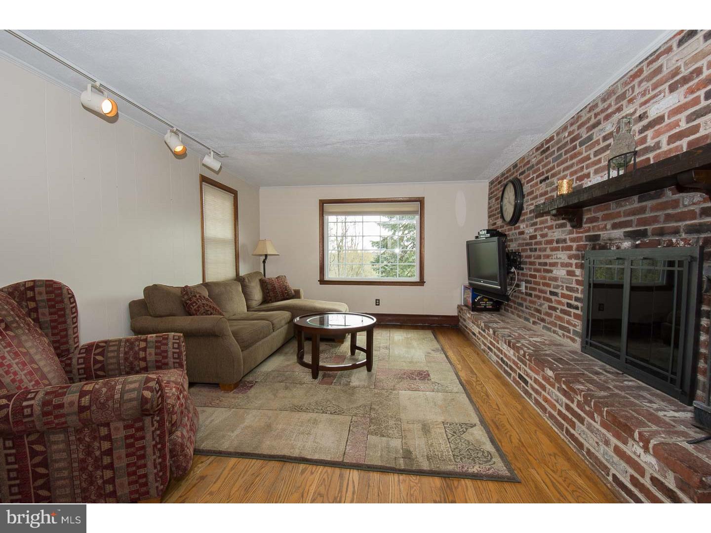360 Gulph Hills Road Wayne, PA 19087 - Photo 10 of 25