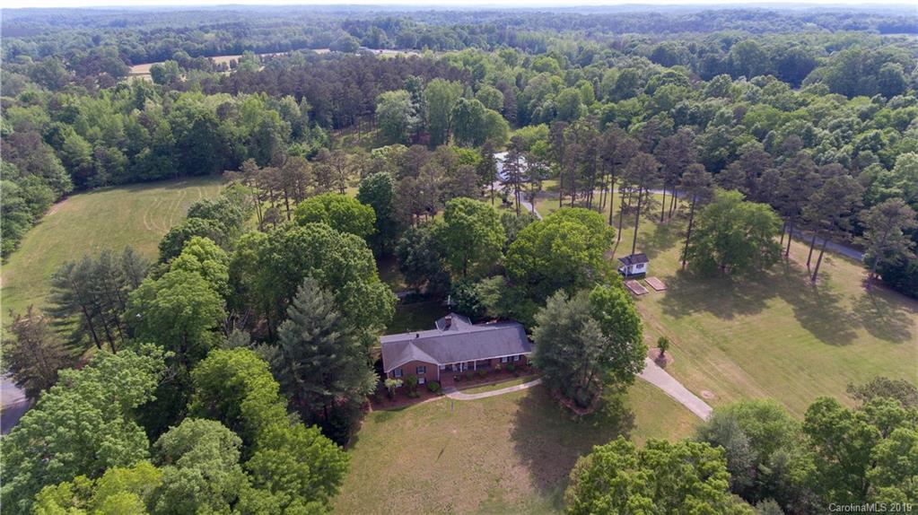 4580 Miami Church Road Concord, NC 28025 - Photo 3 of 33 Gallery Image 3