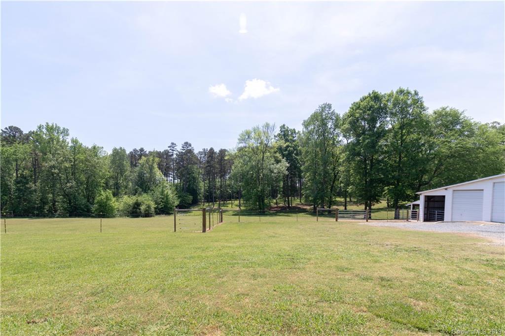 4580 Miami Church Road Concord, NC 28025 - Photo 8 of 33 Gallery Image 8