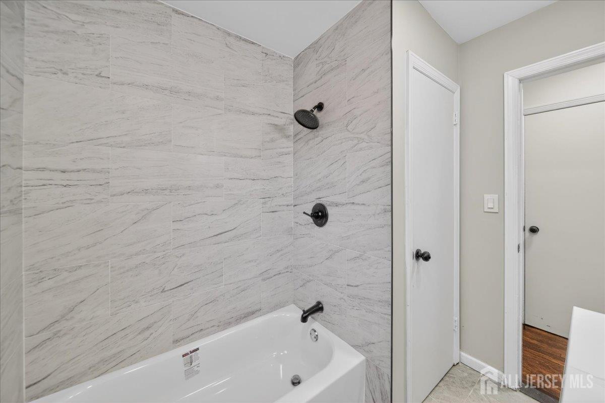 2 Olive Street Fords, NJ 08863 - Photo 9 of 25