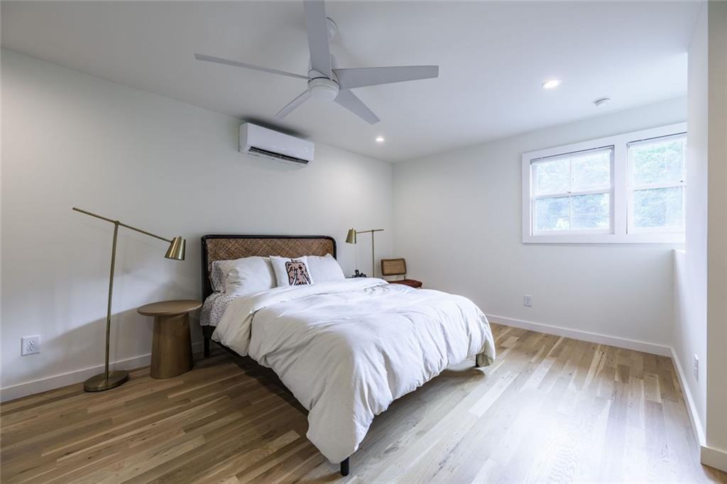 1036 Vistavia Circle Decatur, GA 30033 - Photo 34 of 55