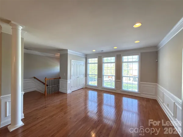 $3,295 | 2613 Huntman Way, Charlotte, NC 28226